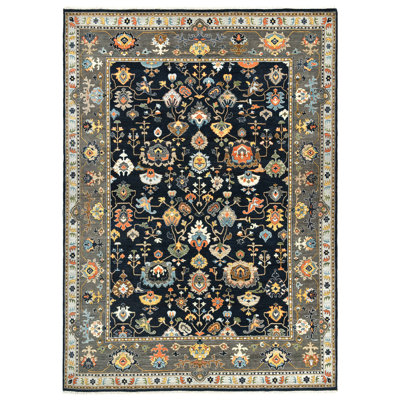 Antiquity Wool Oriental Area Rug in Blue