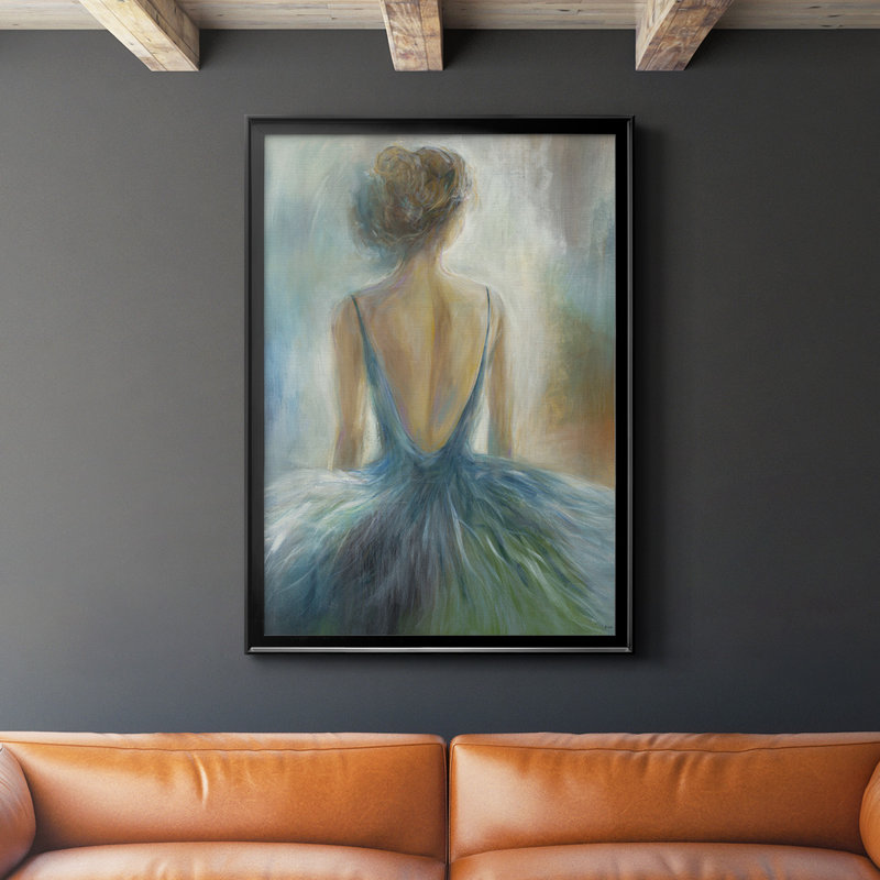 Lady in Blue, impression sur papier encadrée, H 42,5 po x l 30,5 po x P 1,25 po, Noir