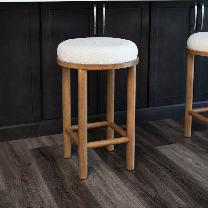 Maven Lane Clara Stool Upholstered With Boucle Fabric, Counter Stool (26.57" Seat Height)