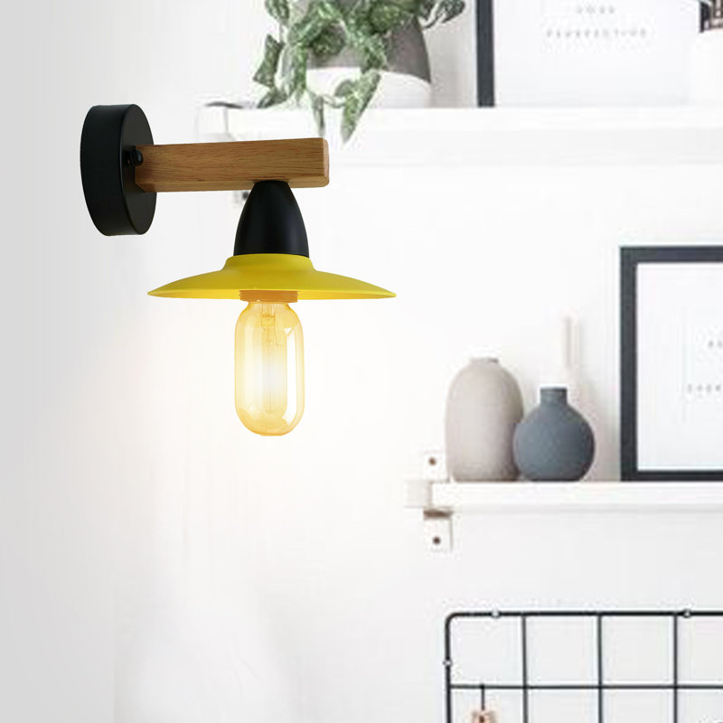 Mindenmines Armed Sconce, Yellow