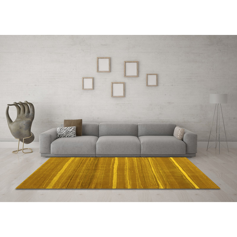 Hennion Performance Striped Indoor Rug, Round 3'
