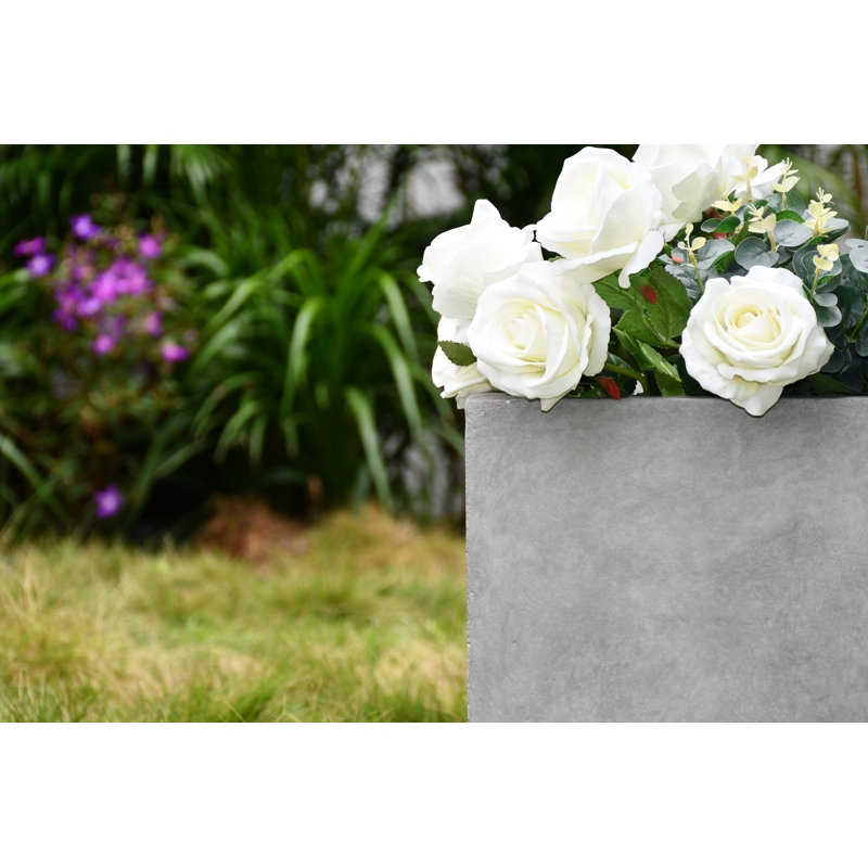 Boîte à fleurs en béton Wabbaseka, H 10 po x l 10 po x P 10 po, Béton naturel