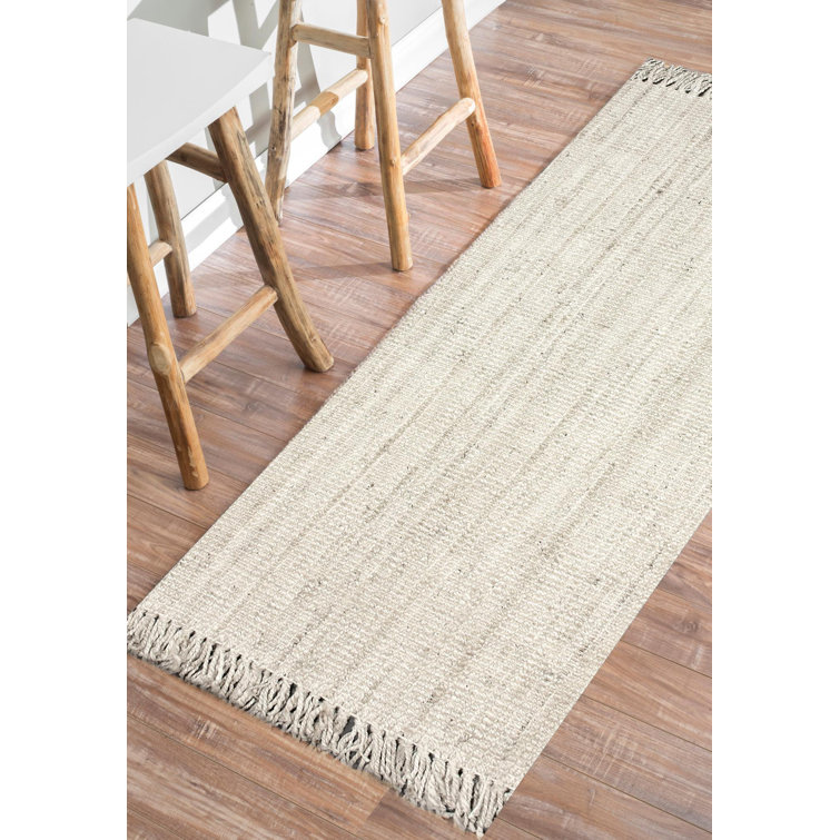 Averie Solid Colour Jute / Sisal Hand Woven Area Rug