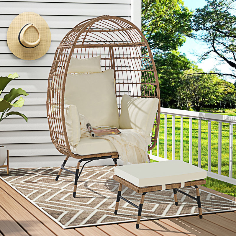 Fauteuil en osier, Beige