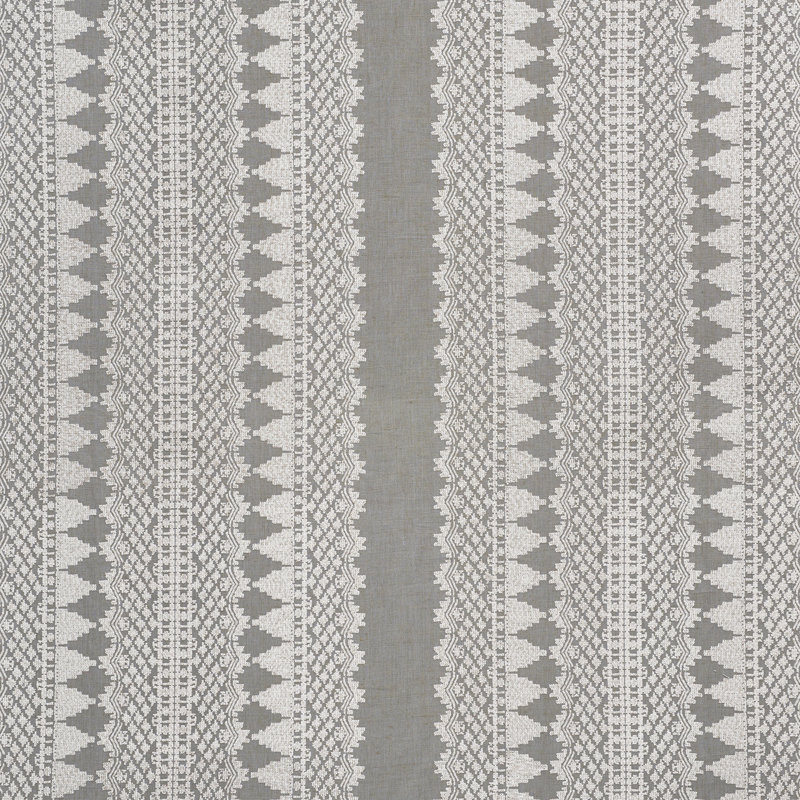 Tissu de broderie Wentworth, Brume