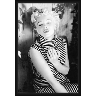 ACHETER DE L'ART POUR MOINS Sous licence officielle Marilyn Monroe - 1954 - Affiche d'art encadrée - 24 x 36 po - Cadre en bois d'ingénierie robuste avec verre plexi - prêt à être accroché