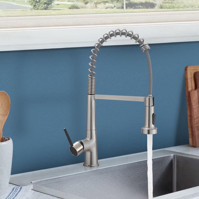 Robinet de cuisine à poignée simple Topcraft, Nickel brossé