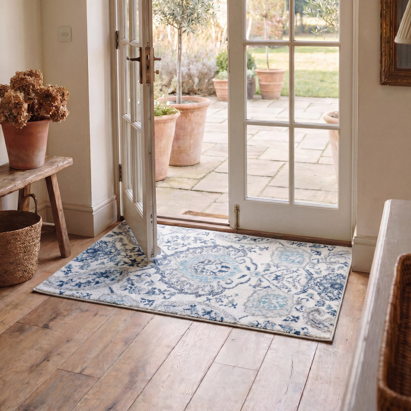 Christa Damask Cream/Light Gray Rug, Rectangle 2'3" x 4'