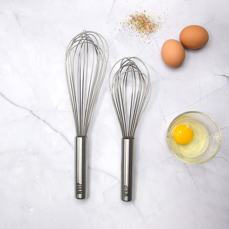 Tovolo Stainless Steel 6 Mini Whisk, Sturdy Wire Kitchen Utensil for  Whipping, Mixing, and Combining Batters & Dry Ingredients for Baking,  Stainless