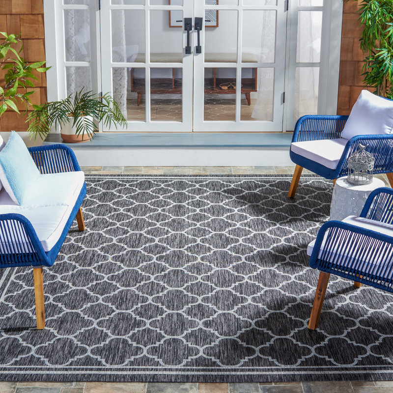 Akaylia Performance Geometric Indoor/Outdoor Area Rug, Rectangle 4' x 5'7"