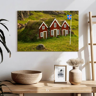 Small Icelandic Cabins