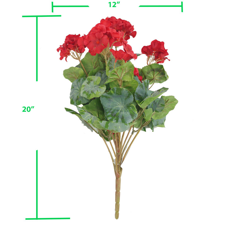 Silk Ranunculus Arrangement