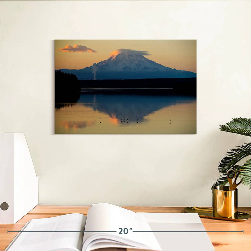 Alvord Mt. Rainier Charm, H 8 po x l 12 po