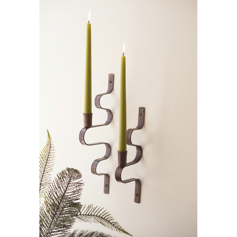 Ensemble de 2 appliques murales ondulées en métal pour bougies coniques, style rustique, 40 cm de hauteur.
