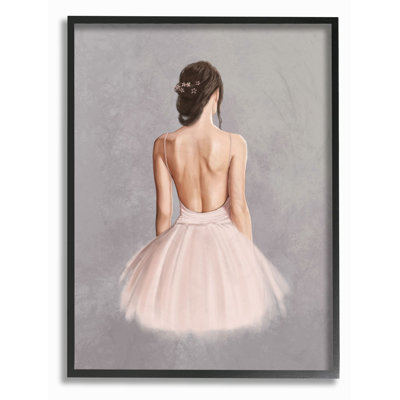 « ballerine fille, peinture gris rose », art textuel