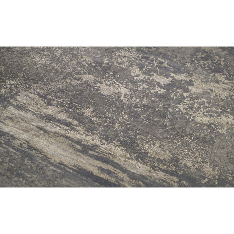 Hand-Knotted High-Quality Gray Area Rug