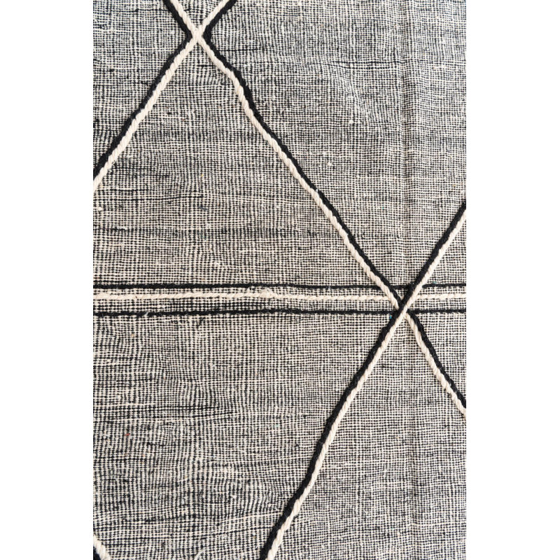 Jared Black and White Rug