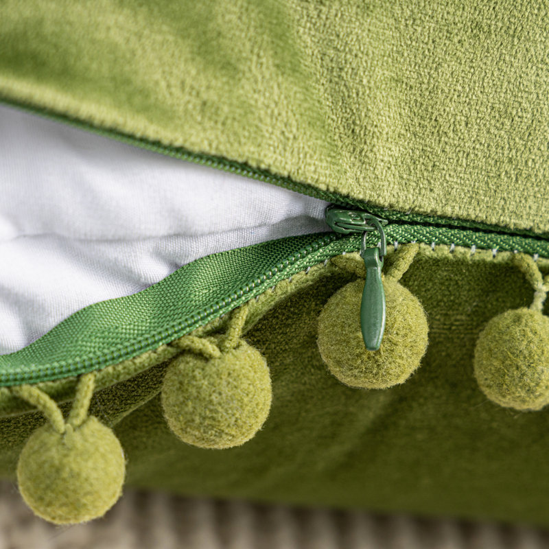 Coussin Silky Velvet Series Pom-poms, Vert, Housse de coussin et insert, Rectangle H 12 po x l 20 po