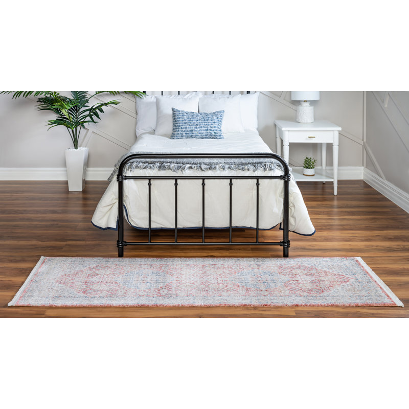 Oriental Indoor Rug, Runner 2'2" x 5'11"