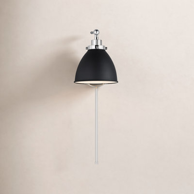 Single Light Dimmable Armed Sconce