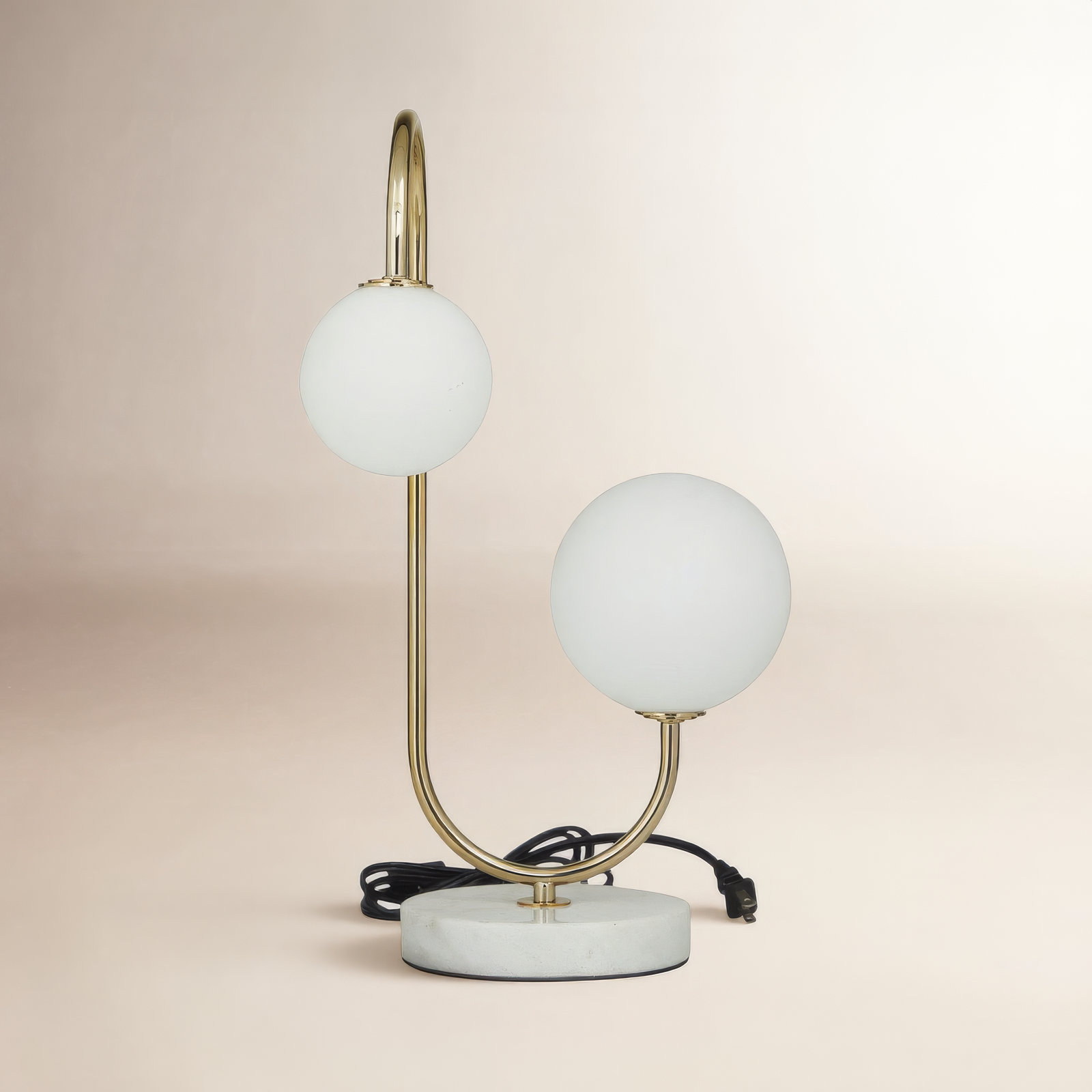 Ariza Novelty Lamp, Gold, 18.45'" H x 9.9" W x 11" D