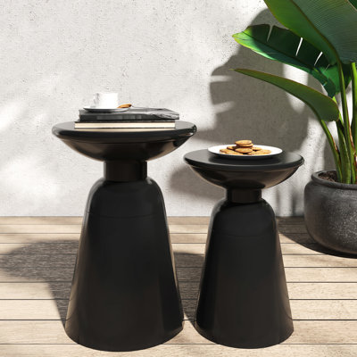Tables de bout d'extérieur - Métal, paire de tables d'appoint en métal de conception stable, thermolaquées