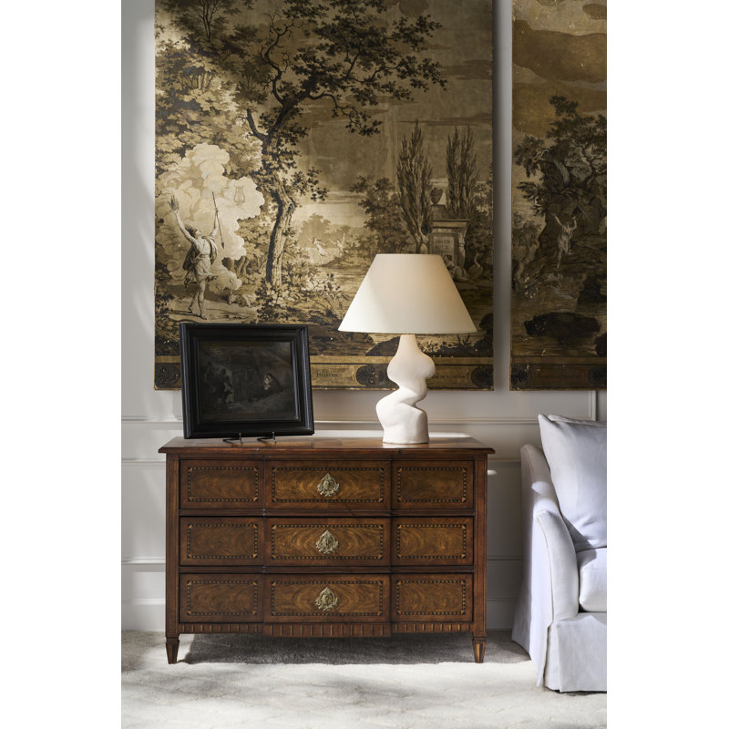 Tara Shaw Dresser