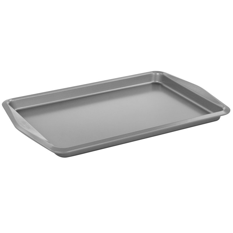 Medium Gray Non-Stick Carbon Steel Cookie Sheet, 17.5in