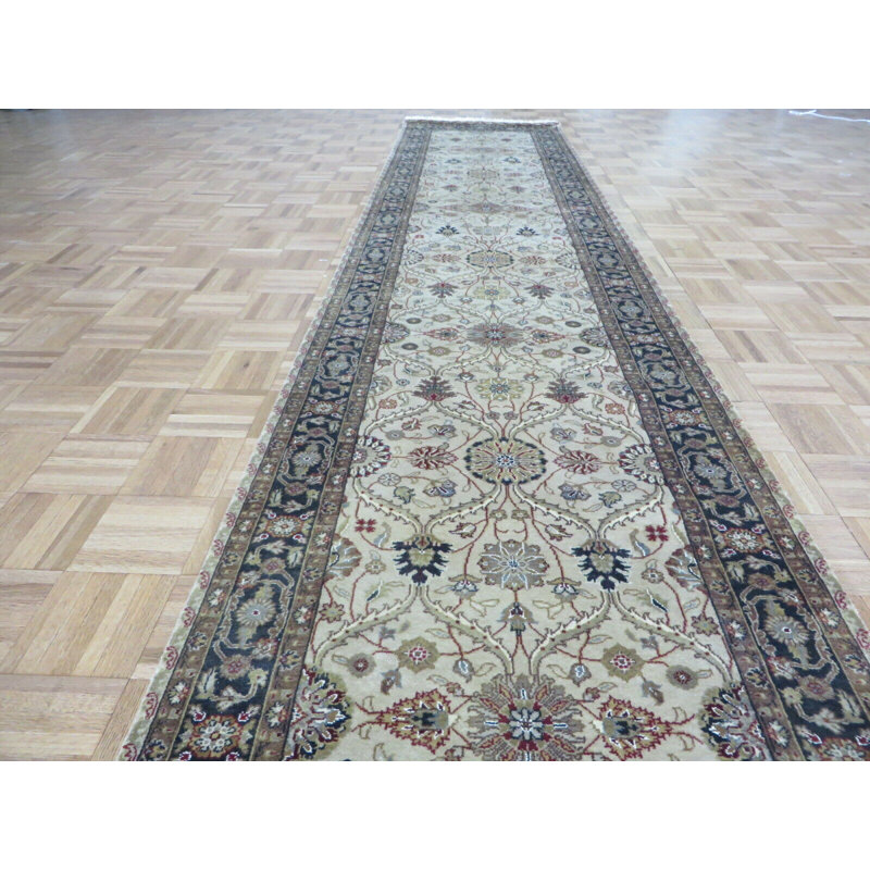 Tapis de zone de couloir 2 pi 9 po x 16 pi 2 po main-of-kind à la main noué la gris/beige