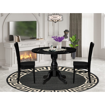 L'ensemble de table de cuisine 5 pièces comprend une table de cuisine à piédestal et 4 chaises Parsons à dossier en lattes avec tissu en lin, finition lin blanc.