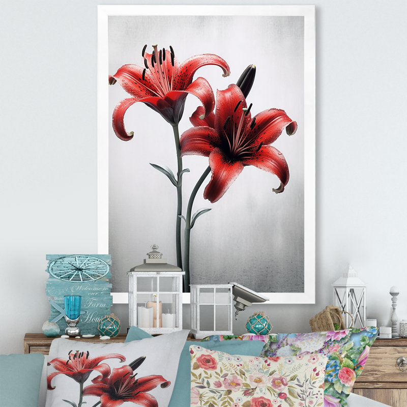 Pétales de lis rouges et gris sur toile, Cadre simple blanc, H 32 po x l 16 po x P 1 po