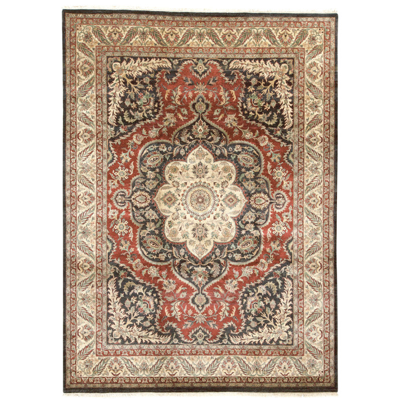 High-Quality Hand-Knotted Black And Cream Area Rug