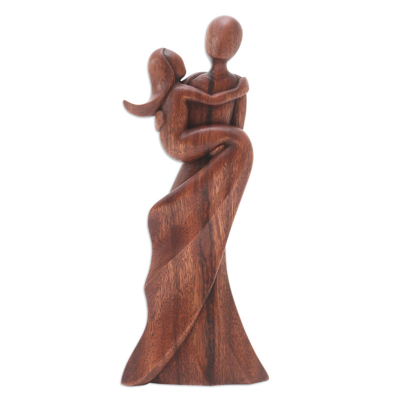 Figurines & Sculptures