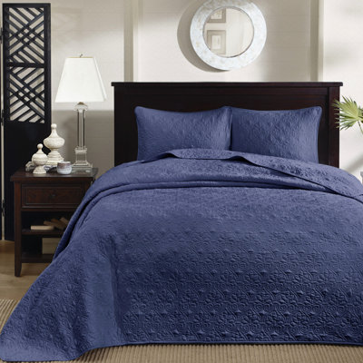 Navy King Reversible Bedspread - Textured Quilting For Style Prewashed Cotton Filled Coziness Includes And 2 Matching Shams Treatment Included In Size Luxury Comfort Pre-Washed Filling Two Machine