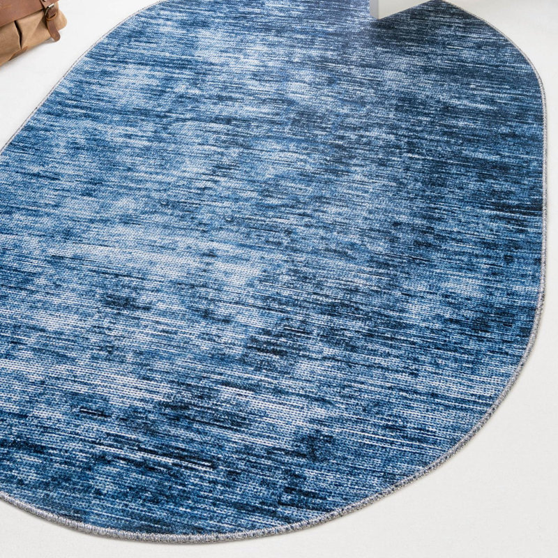 Tapis bleu en chenille tissé à la machine Montagne, Ovale 7 pi 6 po x 10 pi 6 po