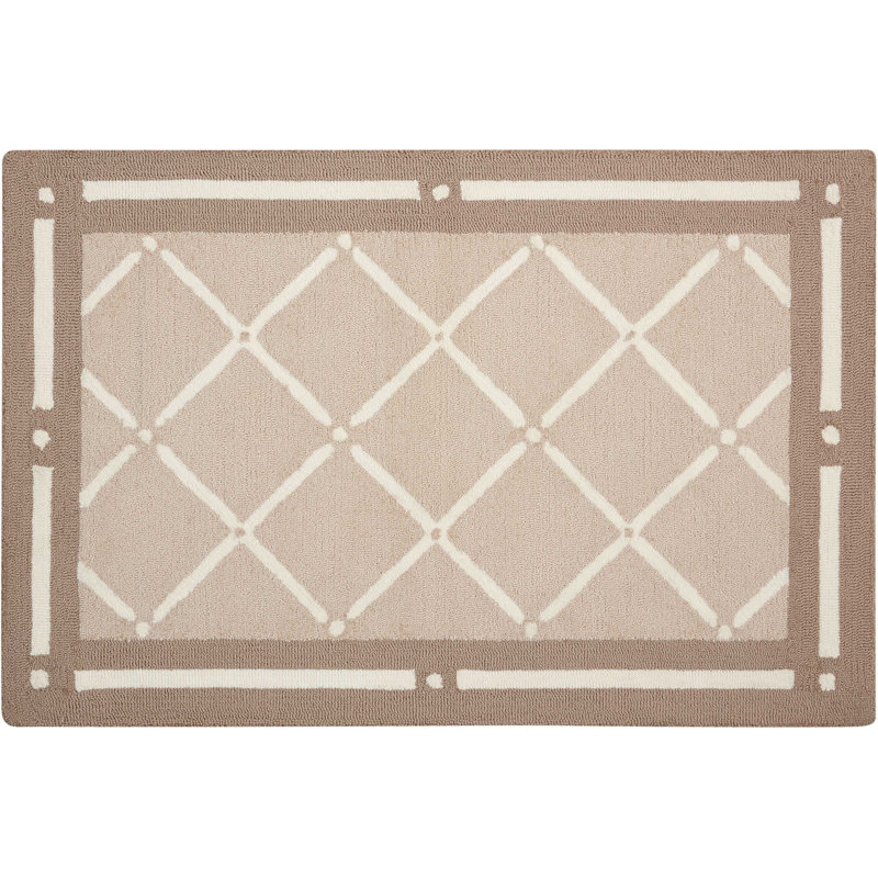 Orellana Geometric Indoor Rug, Rectangle 1'9" x 2'10"