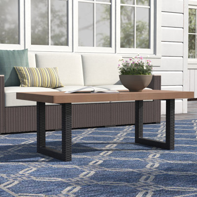 Table basse en osier Laderrian