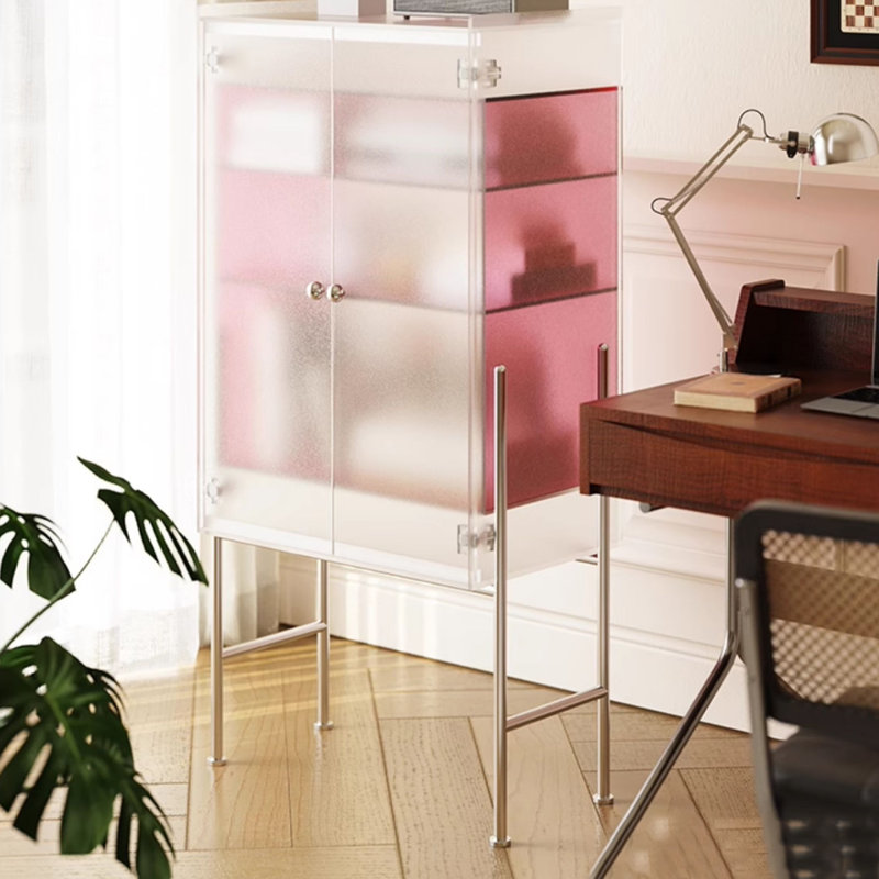 Vitrines en acrylique rose, Rose