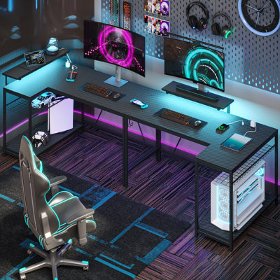 Bureau d'ordinateur en L de 52 po avec prise de courant Nedyo, bureau de jeu à DEL avec tablettes