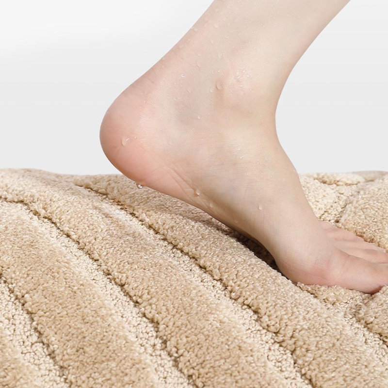 Ibnou Non-Slip Bath Rug, Beige, 32" L x 20" W