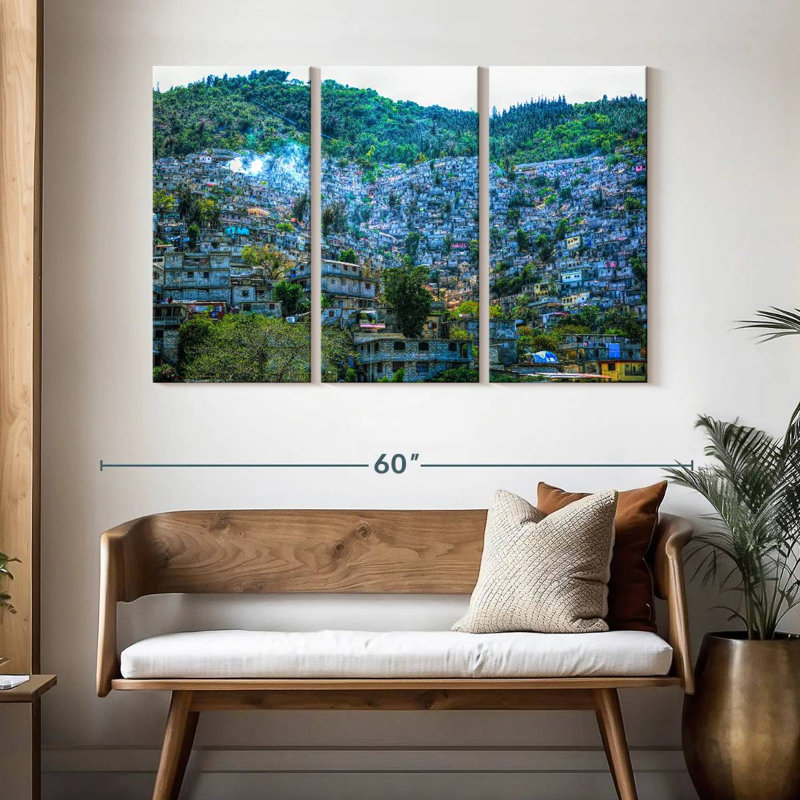 Sebbie Port-Au-Prince Hillside Homes, H 32 po x l 50 po