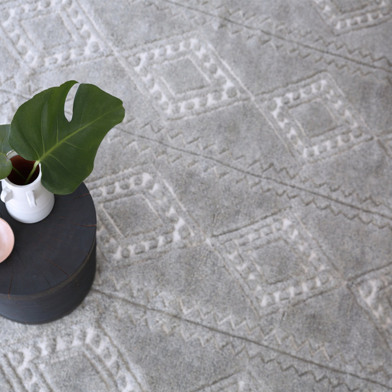 Honeycomb One-of-a-Kind Geometric Handmade Hand-Knotted Rectangle 9'10" x 13'1" Cotton Indoor Use Only in Pewter/White