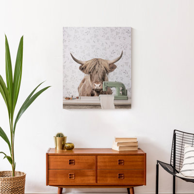 Vache au bureau, impression sur toile