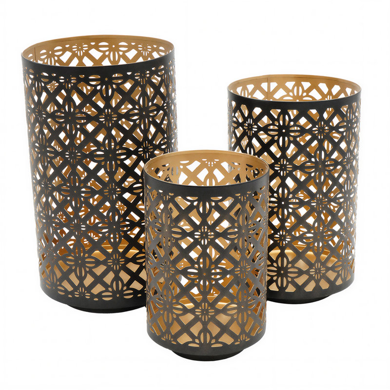 Ensemble de 3 lanternes décoratives à découpes