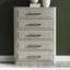 Ensemble de chambre avec grand lit, commode et miroir Izzabell Chasteen-506810881