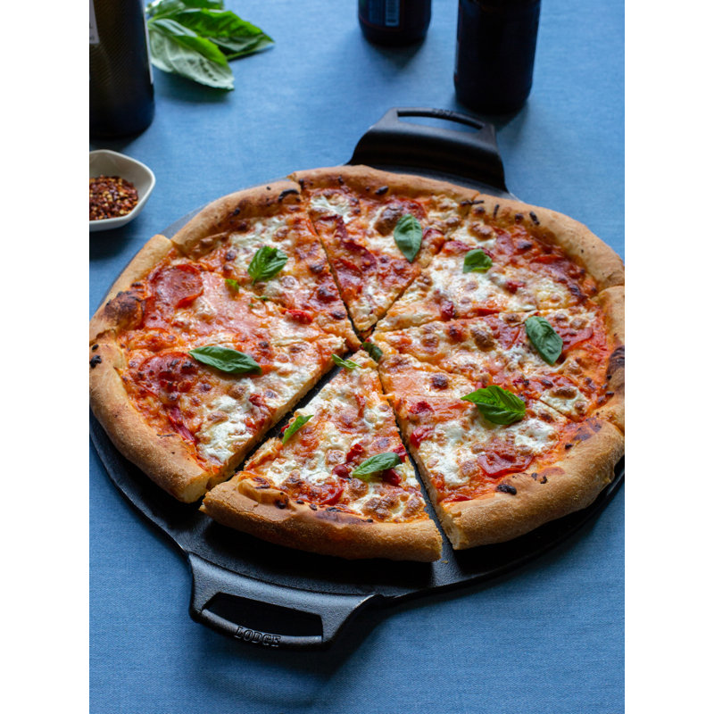 15" Cast Iron Pizza Pan