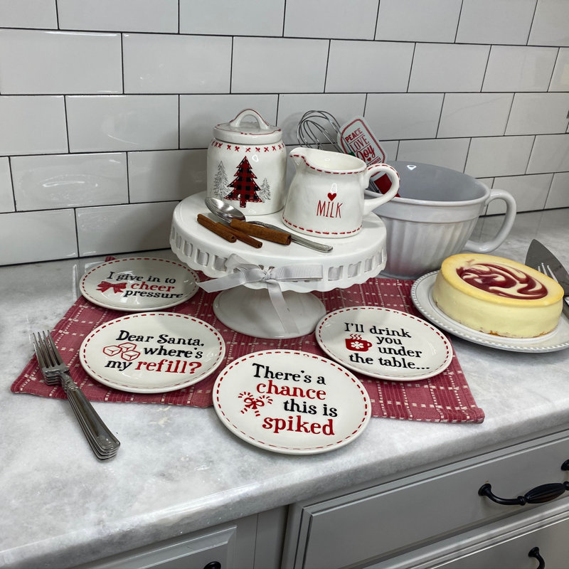 Red Vanilla Holiday Cheer 4 Piece 6.5" Appetizer Plate Set