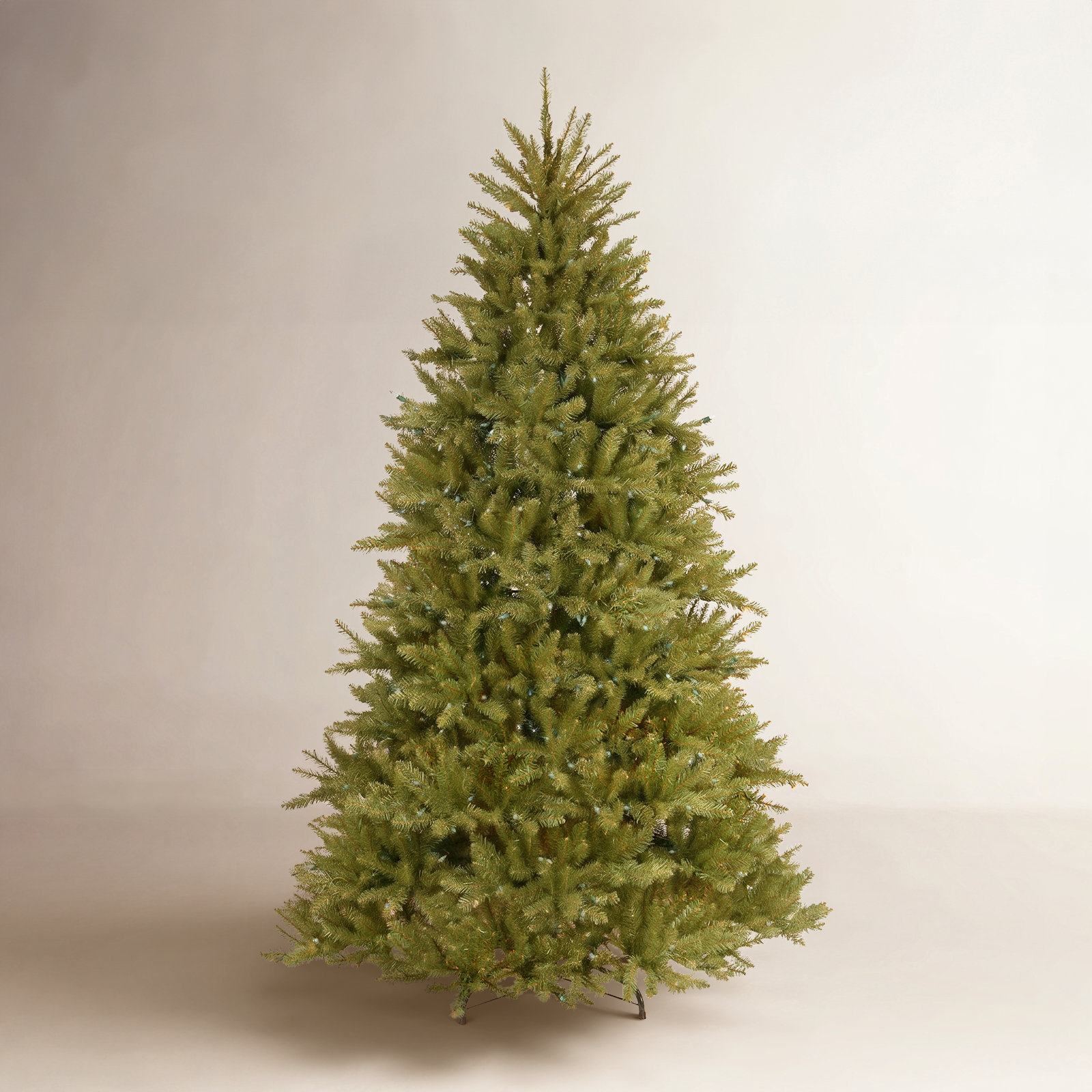 Dunhill Fir Tree with Clear Lights, 7.5', Clear/White Lights