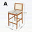 Tabouret de bar extérieur avec coussin, bois fini teck et osier jaune, ensemble de 2 pour une assise confortable