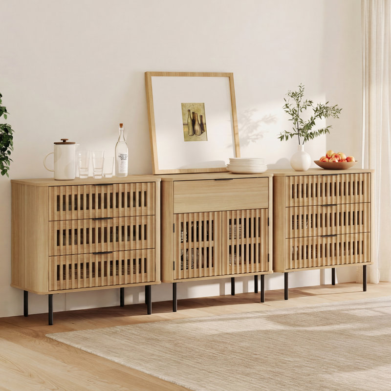 Buffet cannelé de 94,5 pouces avec rangement, Chêne